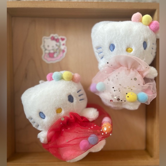 Lot of 2 Hello Kitty Plushies with Tulle Skirts and Pom Pom ball accents - Picture 8 of 10